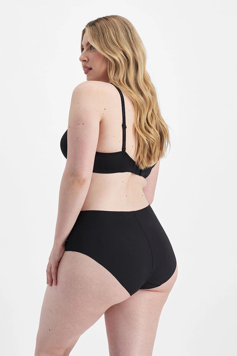 Bonds Womens Invisible Freecuts Full Brief Light Sleek Full Coverage Undies WRCT