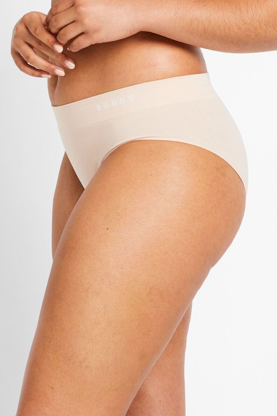 Bonds Womens Midi Seamless Smooth and Soft Breathable Brief 3 Pack WWGCA