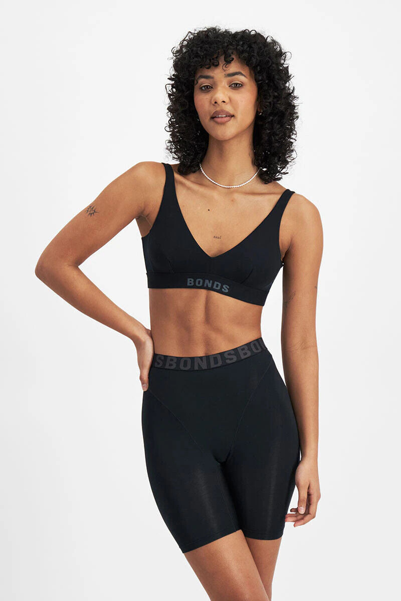 Bonds Womens Chafe Off Crop Ultimate Comfort Soft and Cooling Finish 3 Pack WR3X